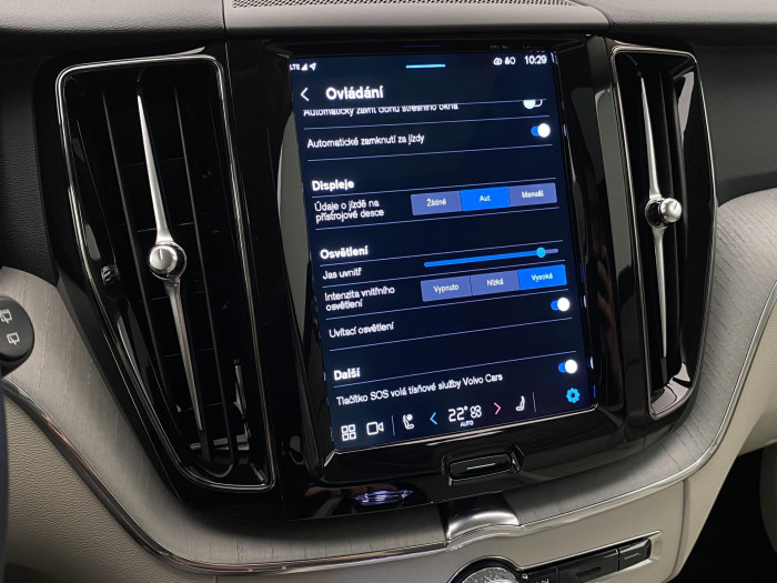 Volvo XC60 T6 AWD PLUG-IN DARK PLUS AUT