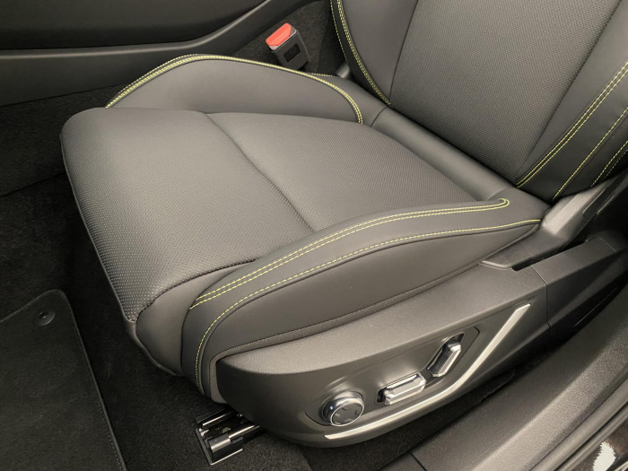 Lynk & Co 01 01 MORE PHEV