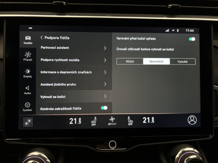 Lynk & Co 01 PHEV DCT AUT 1.maj.