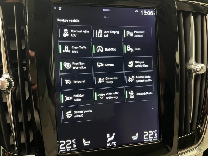 Volvo S90 D4 AWD MOMENTUM AUT CZ 2.0 d Momentum