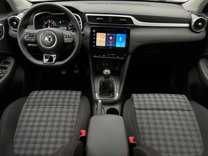MG ZS 1.5 ESSENTIAL PLUS CZ 1.maj.