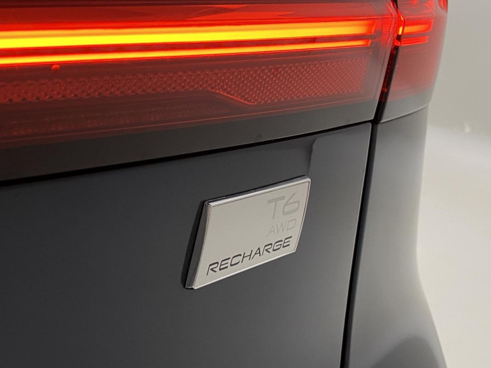 Volvo V90 T6 AWD RECHARGE REZERVACE