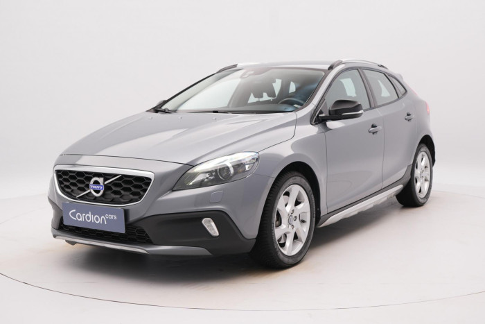 Volvo V40 CC D3 MOMENTUM REZERVACE 2.0 d CC CC Momentum