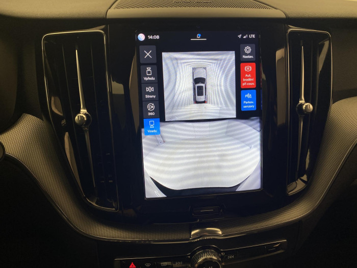 Volvo XC60 B5 AWD DARK PLUS AUT