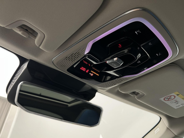 Lynk & Co 01 HEV DCT AUT