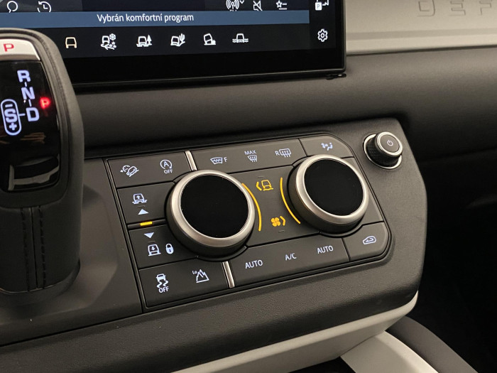 Land Rover Defender 110 D200 S AWD AUT 3.0 d