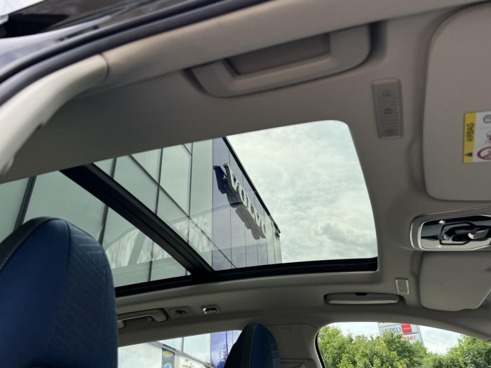 Lynk & Co 01 HEV Aut 1.maj.