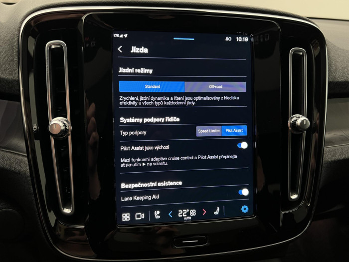 Volvo C40 RECHARGE TWIN MOTOR PLUS
