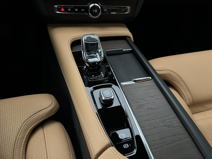 Volvo S90 B5 AWD PLUS BRIGHT AUT CZ