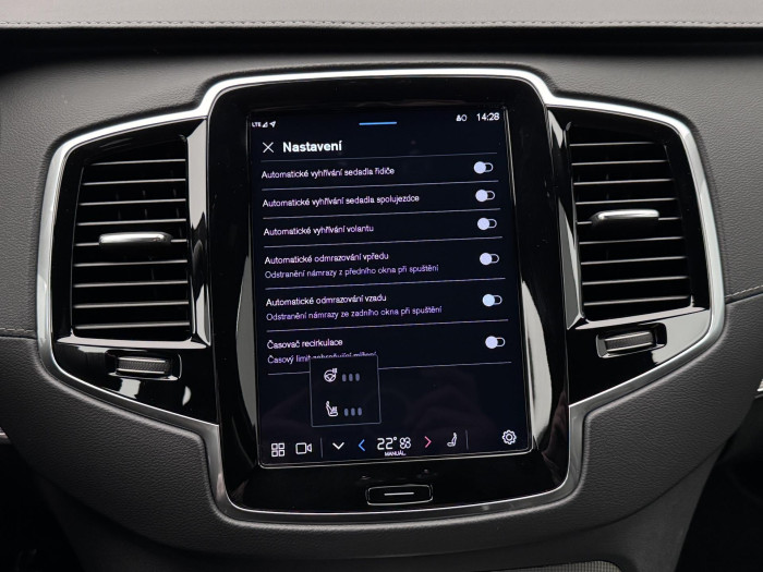 Volvo XC90 B5 AWD DARK PLUS CZ 7 míst