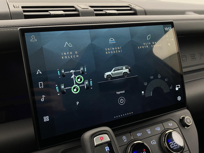 Land Rover Defender OCTA BLACK P635