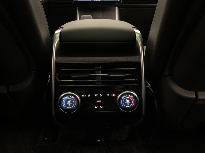 Land Rover Range Rover P530 AUTOBIOGRAPHY REZERVACE