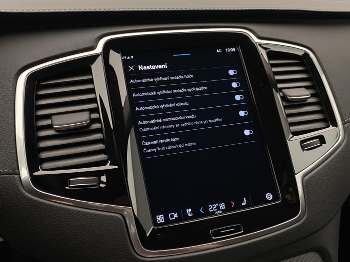 Volvo XC90 B5 AWD BRIGHT PLUS CZ 7míst