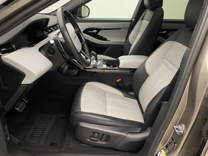 Land Rover Range Rover Evoque P300 HST AWD AUT