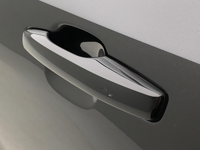 Lynk & Co 01 01 CORE PHEV