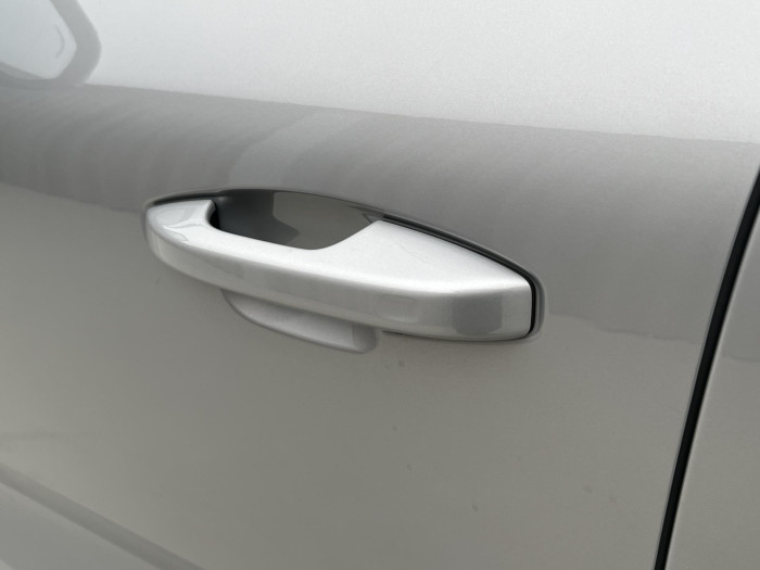 Volvo XC40 B4 PLUS BRIGHT AUT CZ