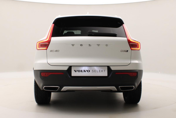 Volvo XC40 D3 AWD INSCRIPTION REZERVACE 2.0 d