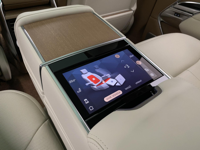 Land Rover Range Rover SV P530 SWB AWD AUT CZ