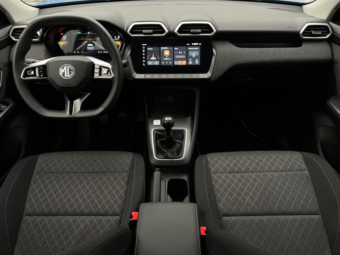 MG ZS 1.5 EXCITE CZ 1.maj.