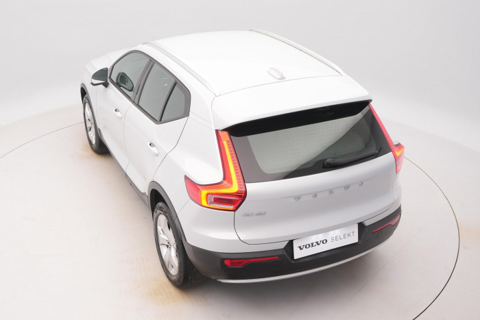 Volvo XC40 B3 MOMENTUM PRO REZERVACE 2.0 Momentum