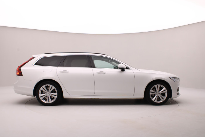 Volvo V90 B4 AWD CORE AUT CZ