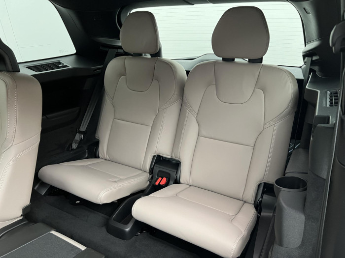 Volvo XC90 B5 AWD DARK PLUS AUT