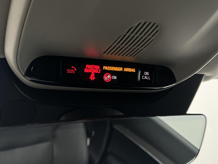 Volvo XC90 D5 AWD INSCRIPTION 7MÍSTNÁ AUT 2.0 d