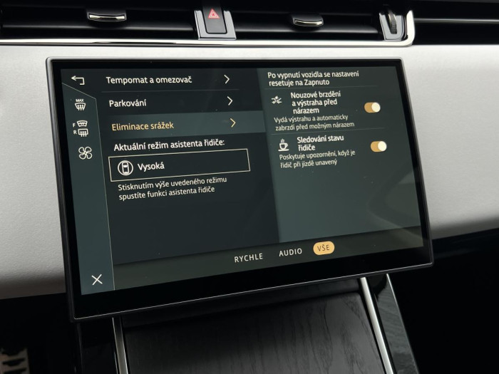 Land Rover Range Rover Evoque P250 DYNAMIC SE AWD Aut 2.0 Dynamic SE