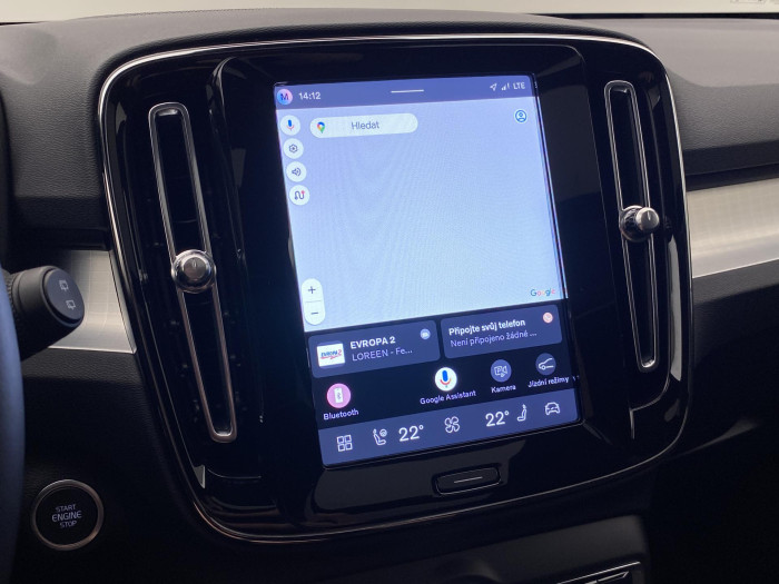 Volvo XC40 B3 AUT PLUS BLACK EDITION