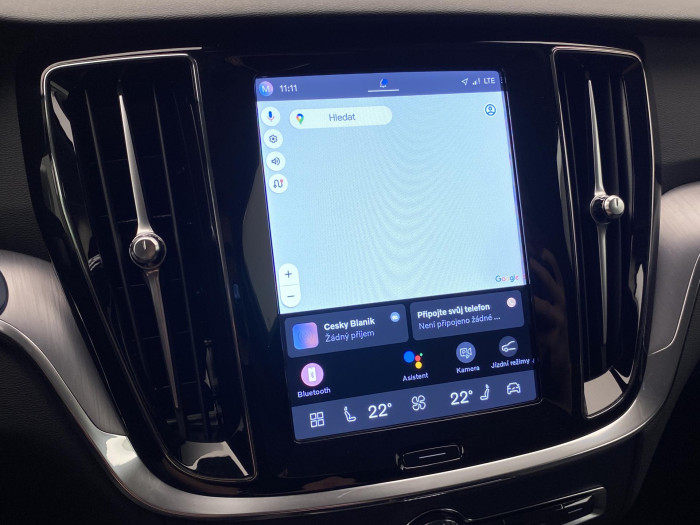 Volvo V60 T6 AWD RECHARGE CORE AUT CZ