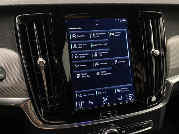 Volvo V90 D5 AWD INSCRIPTION REZERVACE 2.0 d