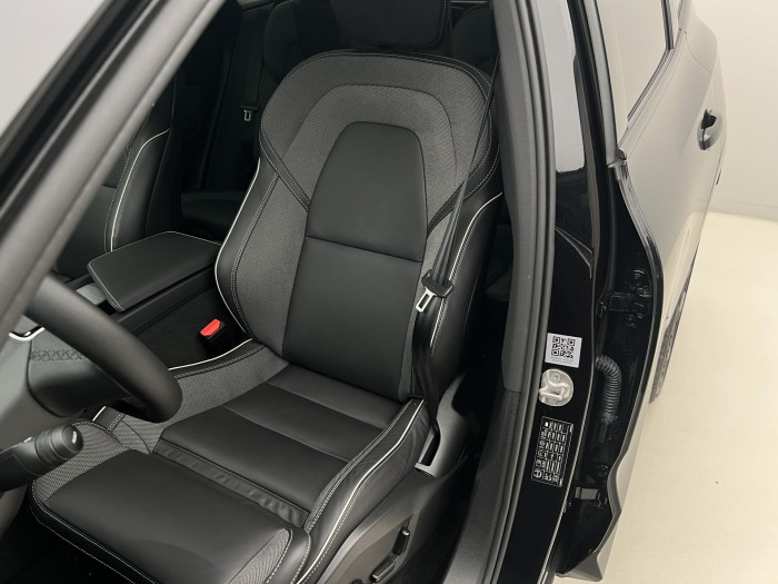 Volvo XC60 B5 AWD ULTRA BLACK EDITION AUT 2.0 Edition