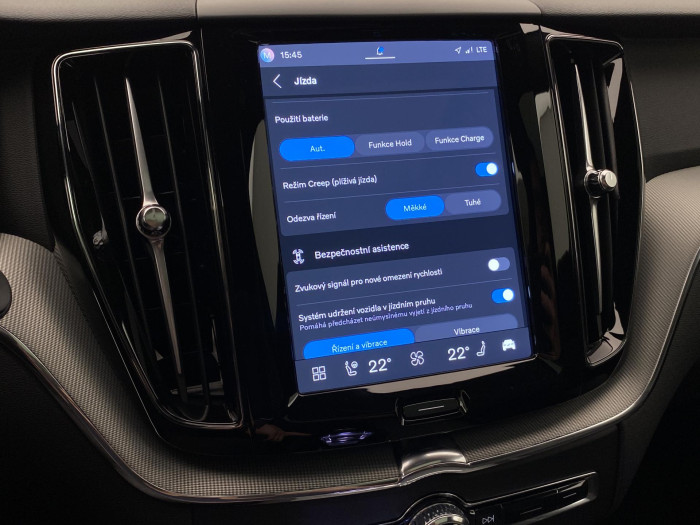 Volvo XC60 T6 AWD PLUG-IN DARK PLUS AUT