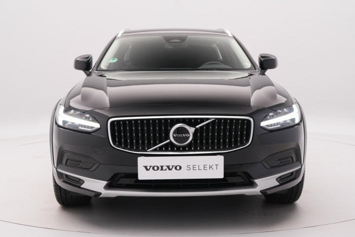 Volvo V90 CC B4 AWD PLUS AUT CZ 1.maj.