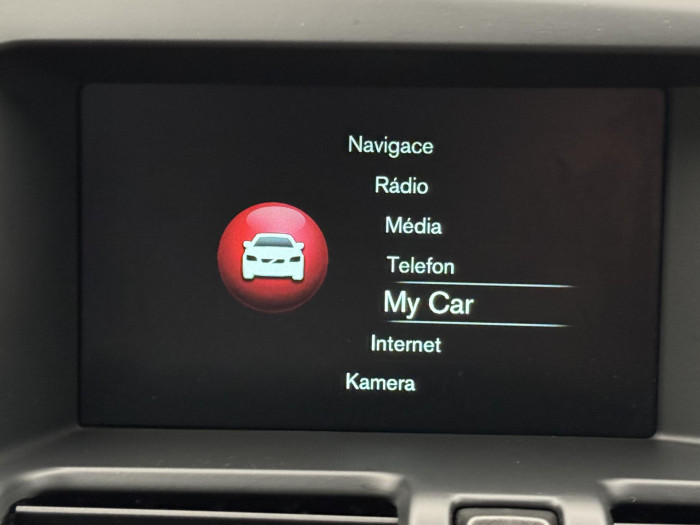 Volvo XC60 D4 AWD MOMENTUM AUT 2.4 d Momentum