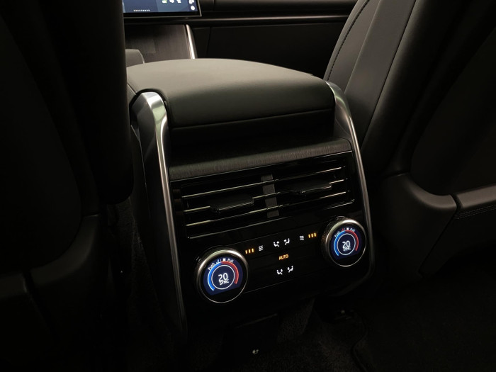 Land Rover Range Rover P530 AUTOBIOGRAPHY REZERVACE