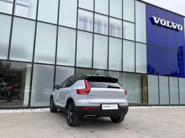 Volvo XC40 D4 AWD R-DESIGN Aut 1.maj. 2.0 d