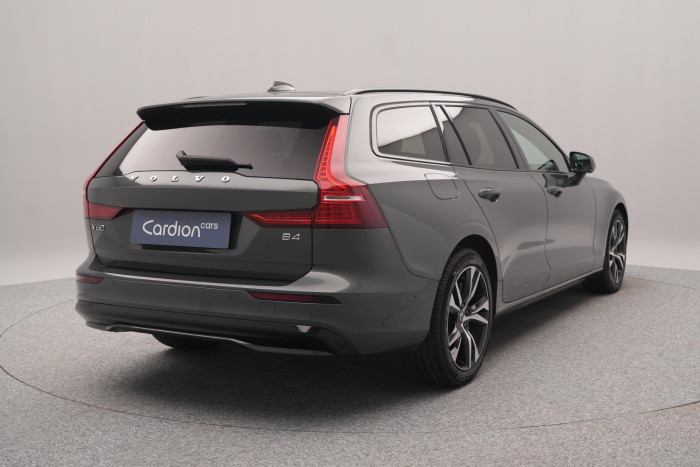 Volvo V60 B4 AUT DARK PLUS