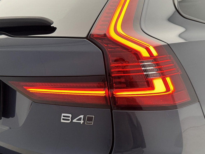Volvo V90 CC B4 AWD PLUS REZERVACE