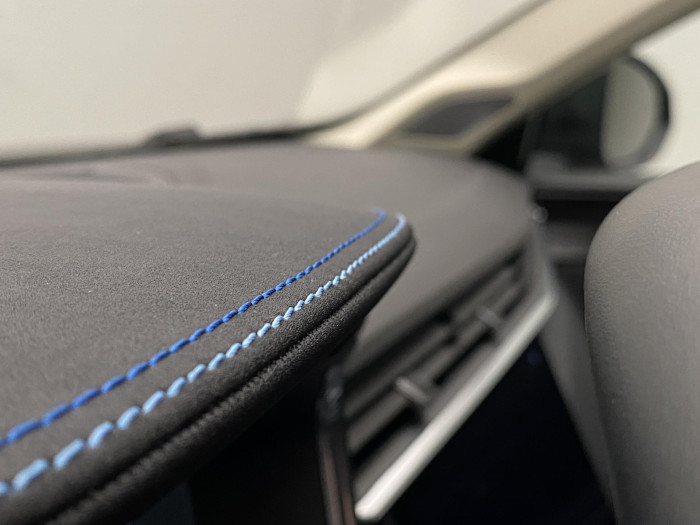 Lynk & Co 01 HEV DCT AUT 1.maj