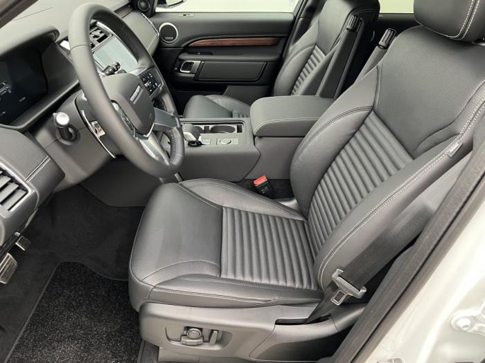 Land Rover Discovery D250 DYNAMIC SE AWD Aut 3.0 d Dynamic SE