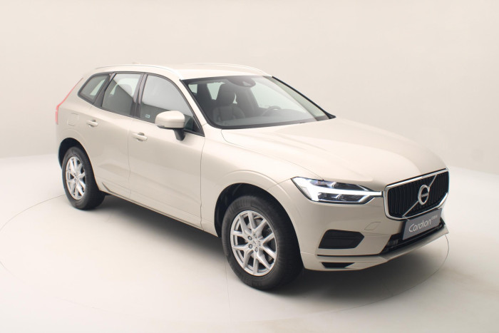 Volvo XC60 T5 AWD MOMENTUM AUT 2.0 Momentum