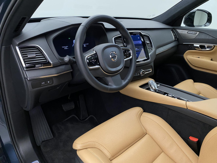 Volvo XC90 T8 AWD ULTIMATE DARK RECHARGE