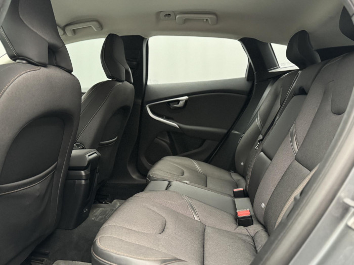 Volvo V40 CC MOMENTUM AUT 2.0 CC CC Momentum