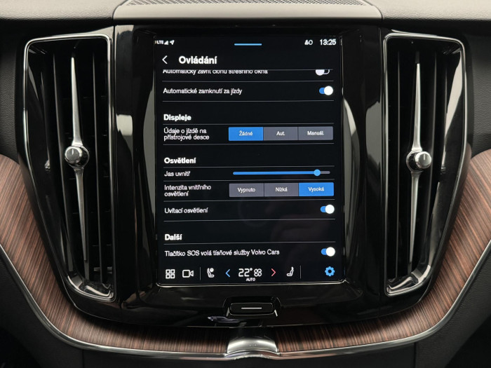 Volvo XC60 T8 AWD RECHARGE BRIGHT PLUS