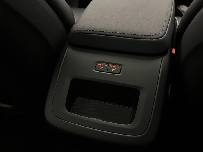 Volvo XC60 B5 AWD BLACK EDITION PLUS AUT