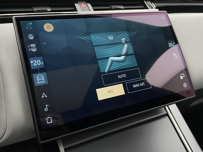 Land Rover Range Rover Velar D300 SE AUT AWD REZERVACE 3.0 d SE