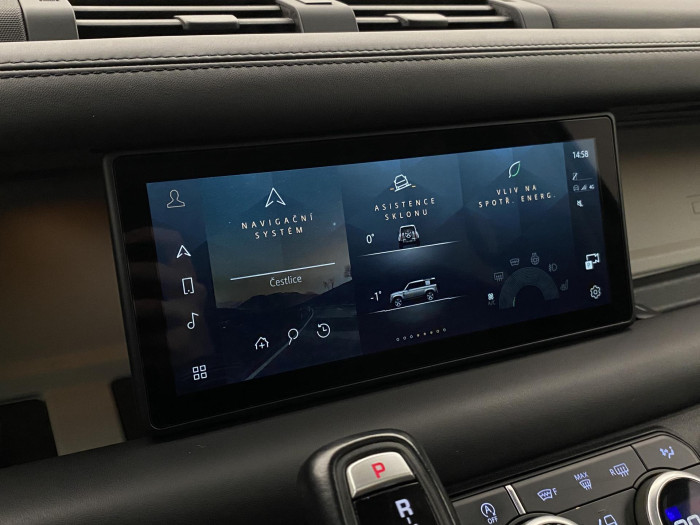 Land Rover Defender 110 P400 HSE AWD REZERVACE