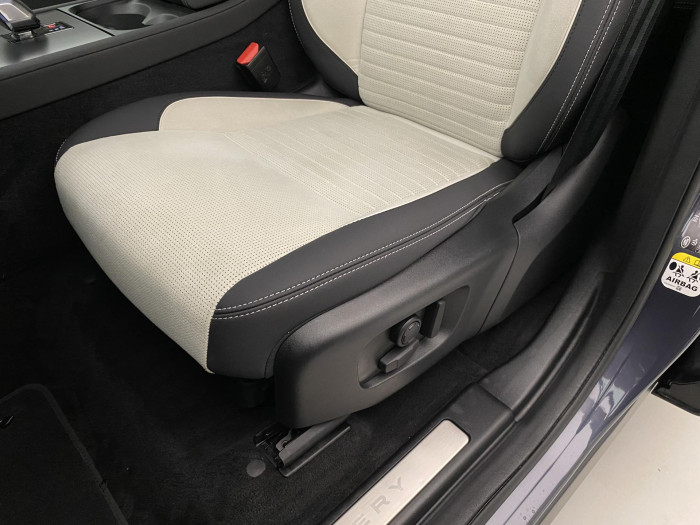 Land Rover Discovery Sport D200 R-DYNAMIC SE AWD AUT 2.0 d Dynamic SE