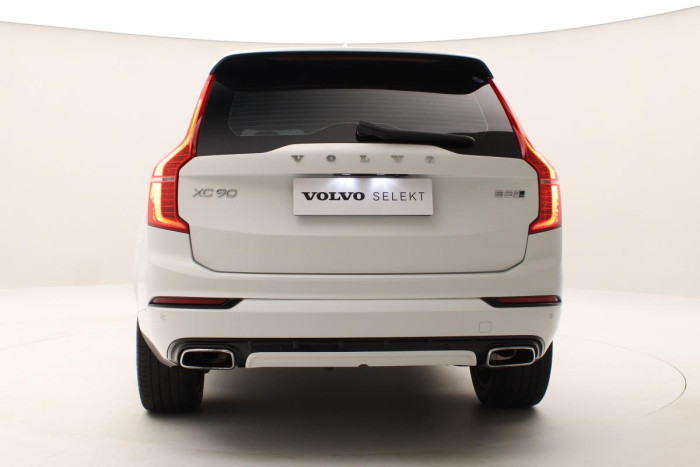 Volvo XC90 B5 AWD R-DESIGN AUT 1.maj.